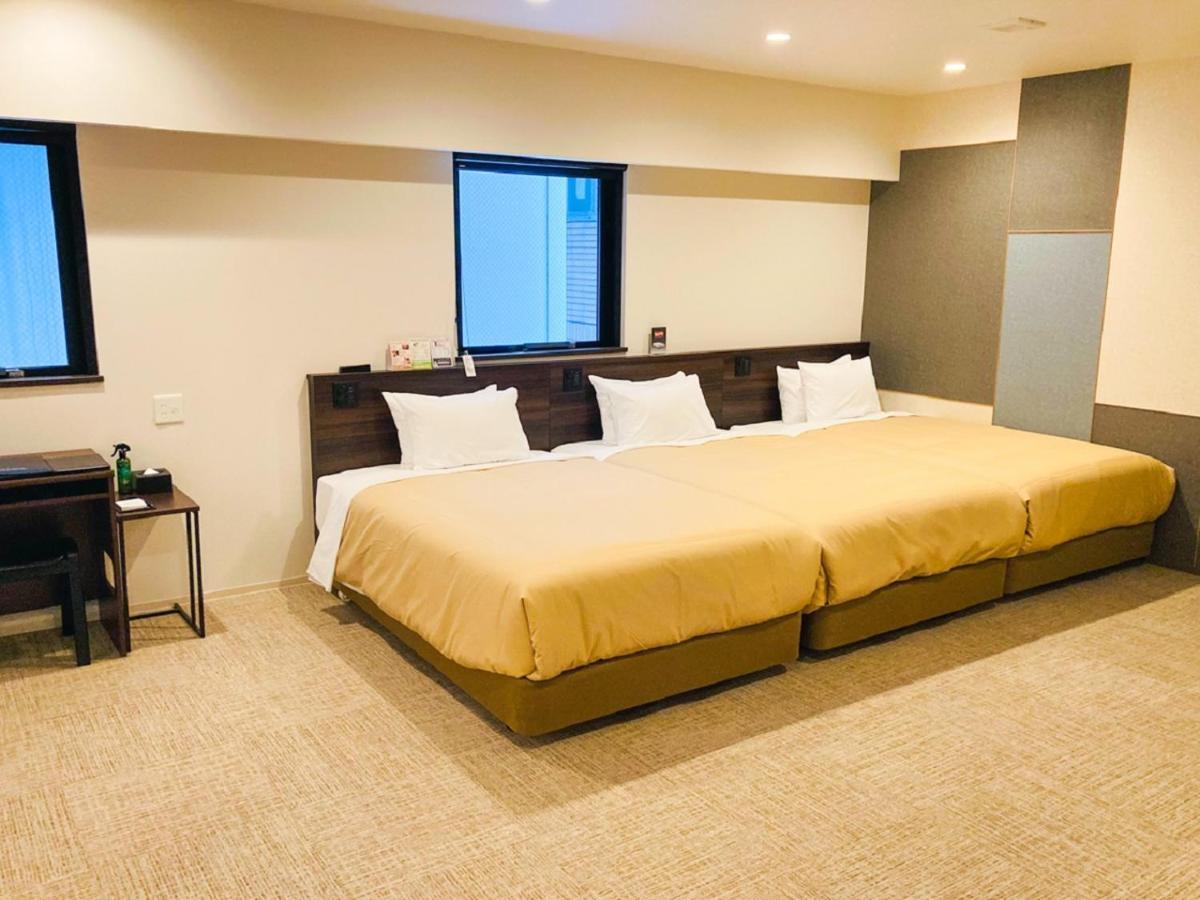Hotel Livemax Premium Sapporo Odorikoen Екстер'єр фото