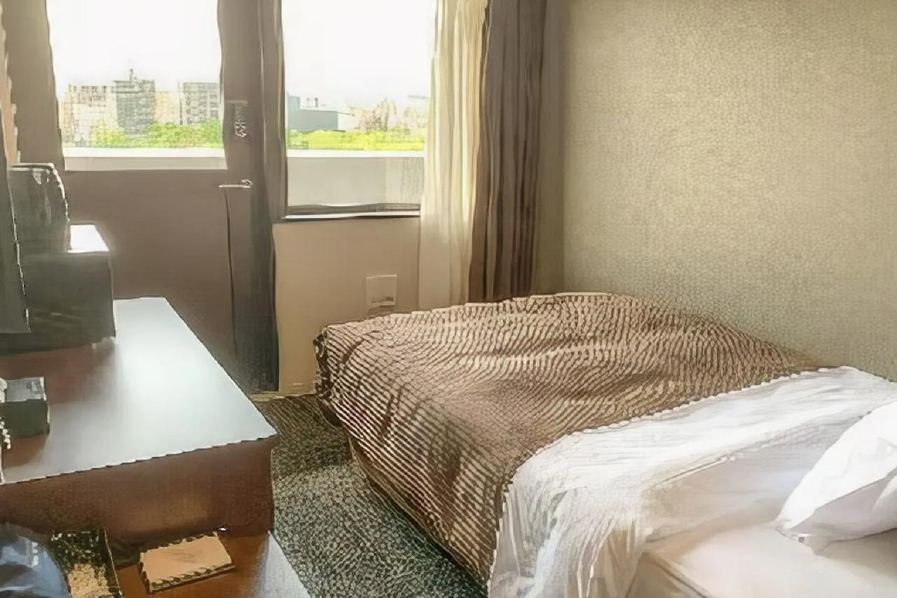 Hotel Livemax Premium Sapporo Odorikoen Екстер'єр фото