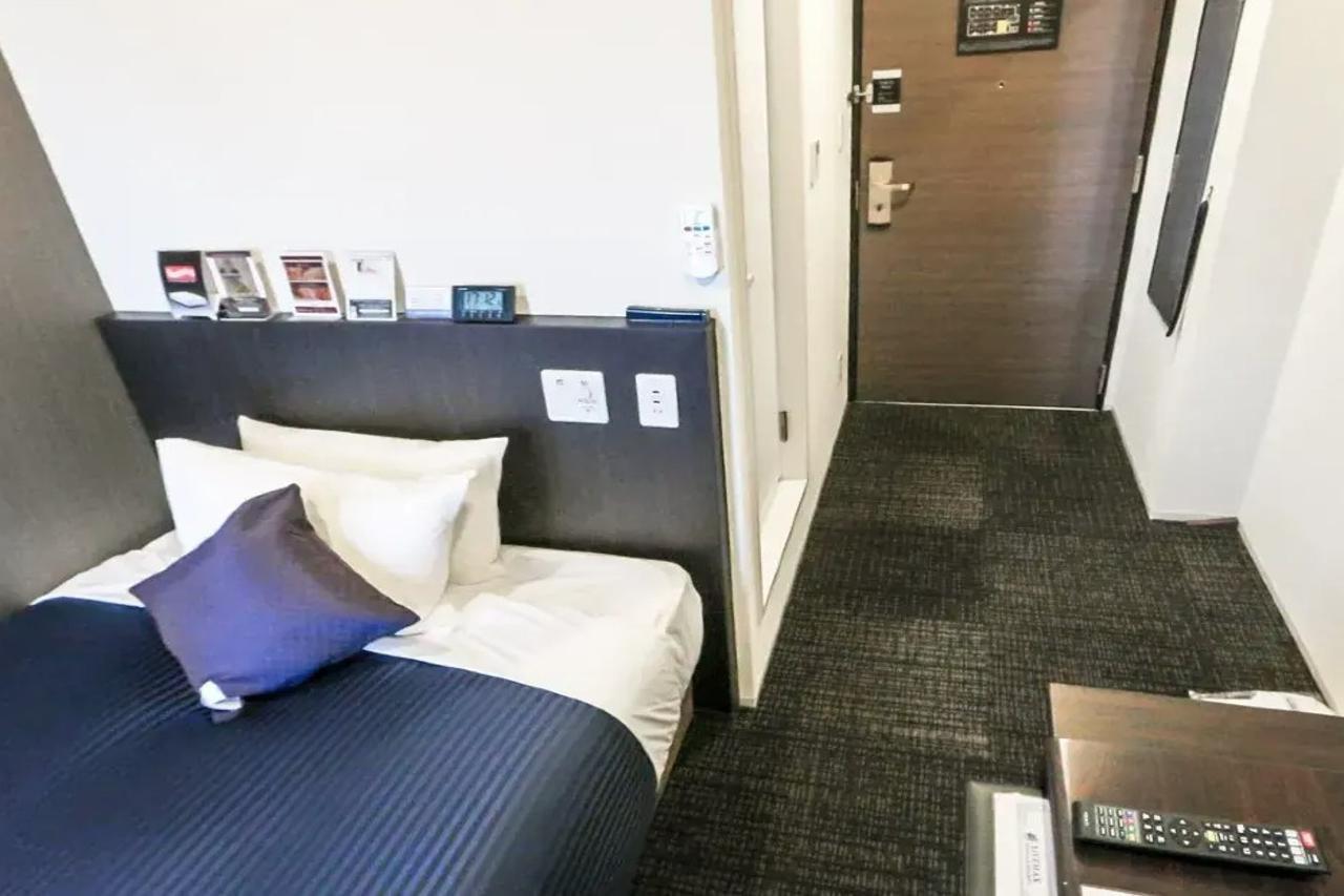 Hotel Livemax Premium Sapporo Odorikoen Екстер'єр фото