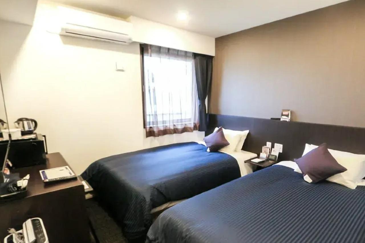 Hotel Livemax Premium Sapporo Odorikoen Екстер'єр фото